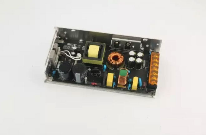 開(kāi)關(guān)電源內(nèi)部結(jié)構(gòu)圖